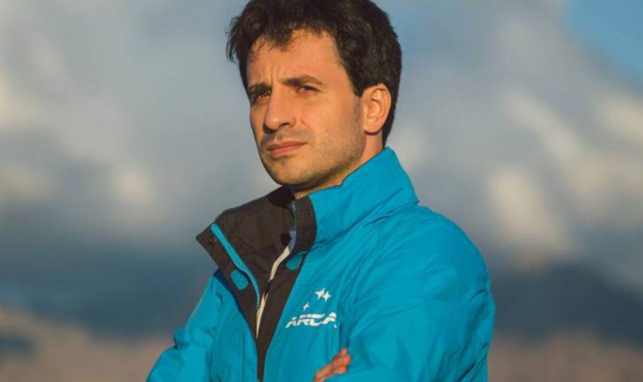 D0C12285-E387-489B-836A-CFE871B8BA54