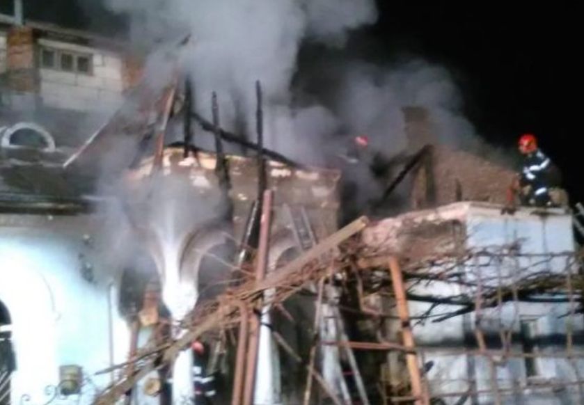 9932E005-AB55-42FF-983D-9680FCF84992