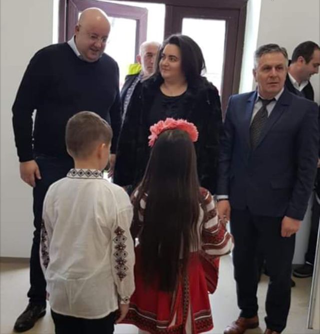 DB267C7A-89CB-4425-9983-614B60AEB98D