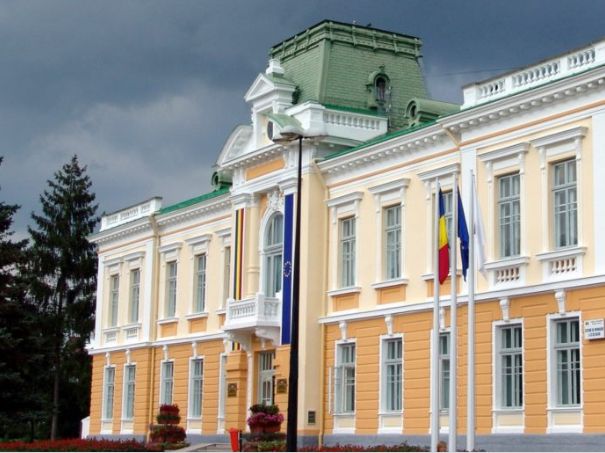 F623D25F-57FD-480D-9F4B-41A5422A3240