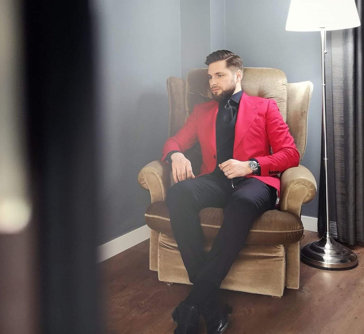 B6C7AEE2-8942-4ED6-92AB-16AA4AE0BA5C