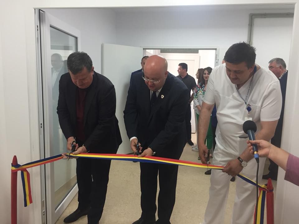 60729919_2450408401647222_285145404222210048_n