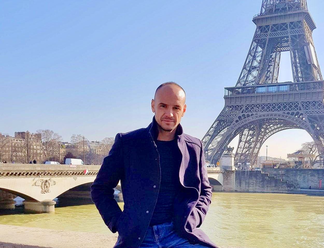 75E4A5C7-03CE-4DE5-8FCD-7D455CDB48F8