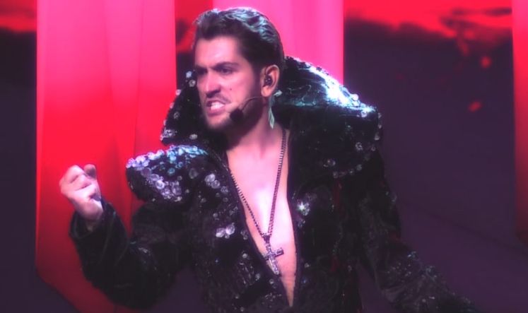 7B101662-18E2-4B37-9824-F7B2BCD1C83B