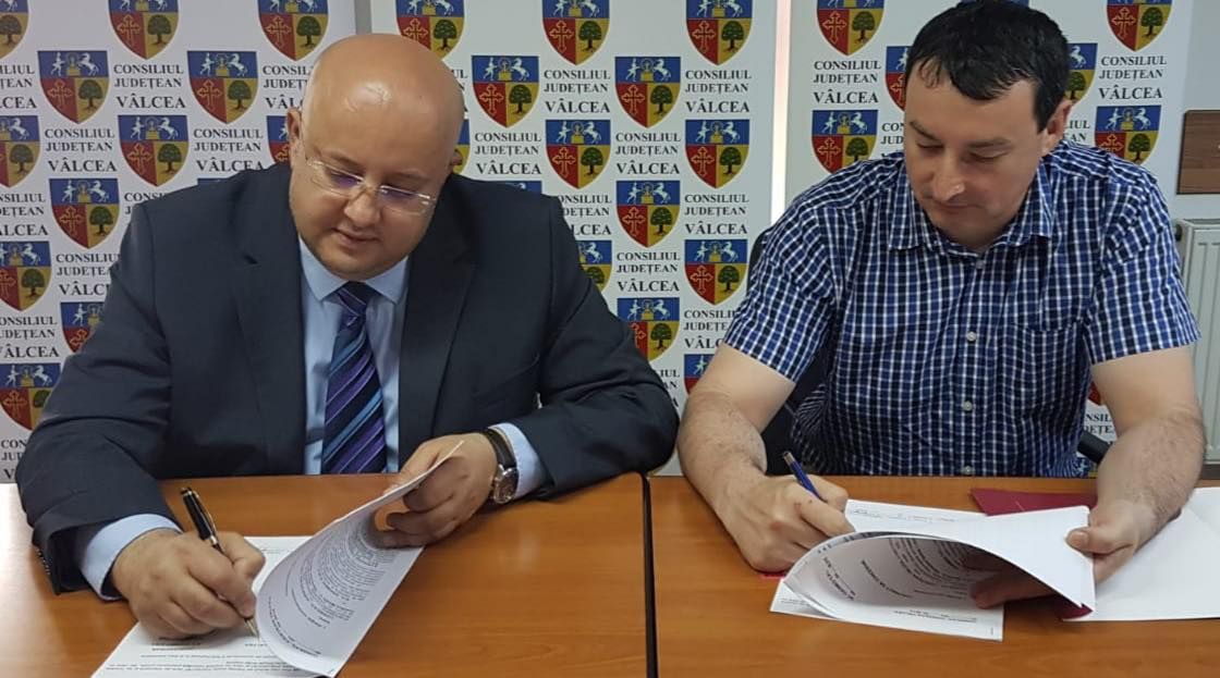 65056321_483771885760077_5188620776206499840_n