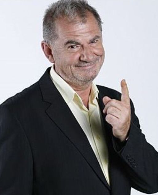 06EEED2C-5B17-48E8-A9DE-092D95EFA995