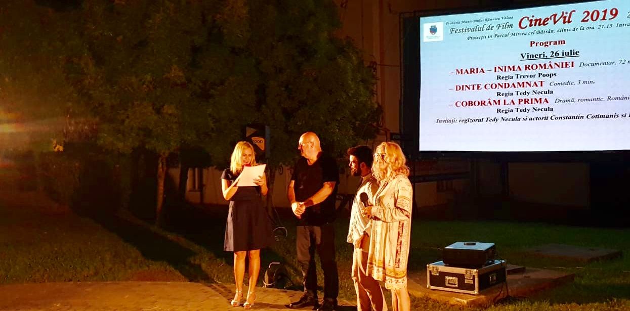 4594F8DD-E0E5-449B-99A7-43DFE49553A6