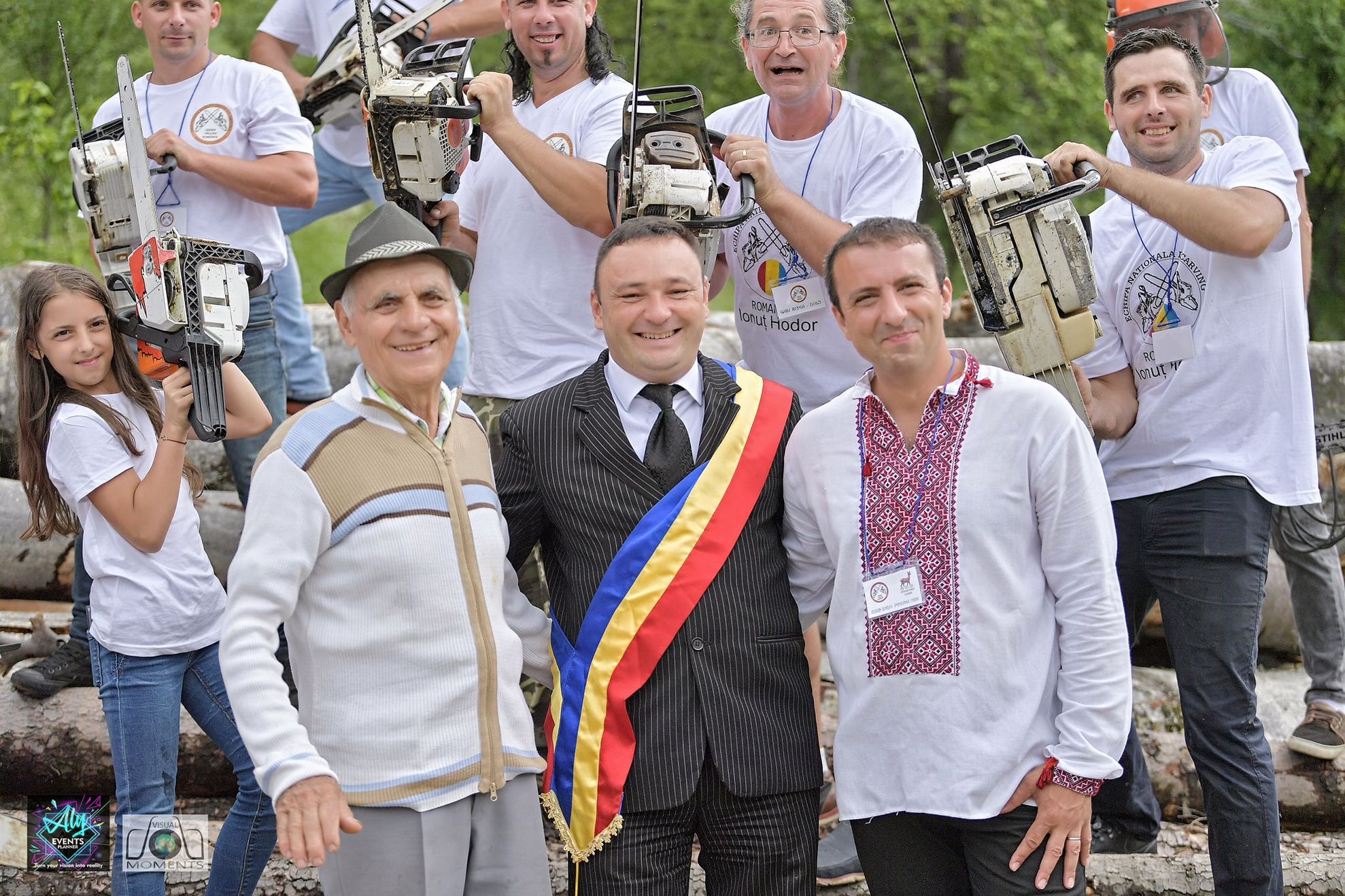 67516009_1482476401893300_4944490780652732416_o