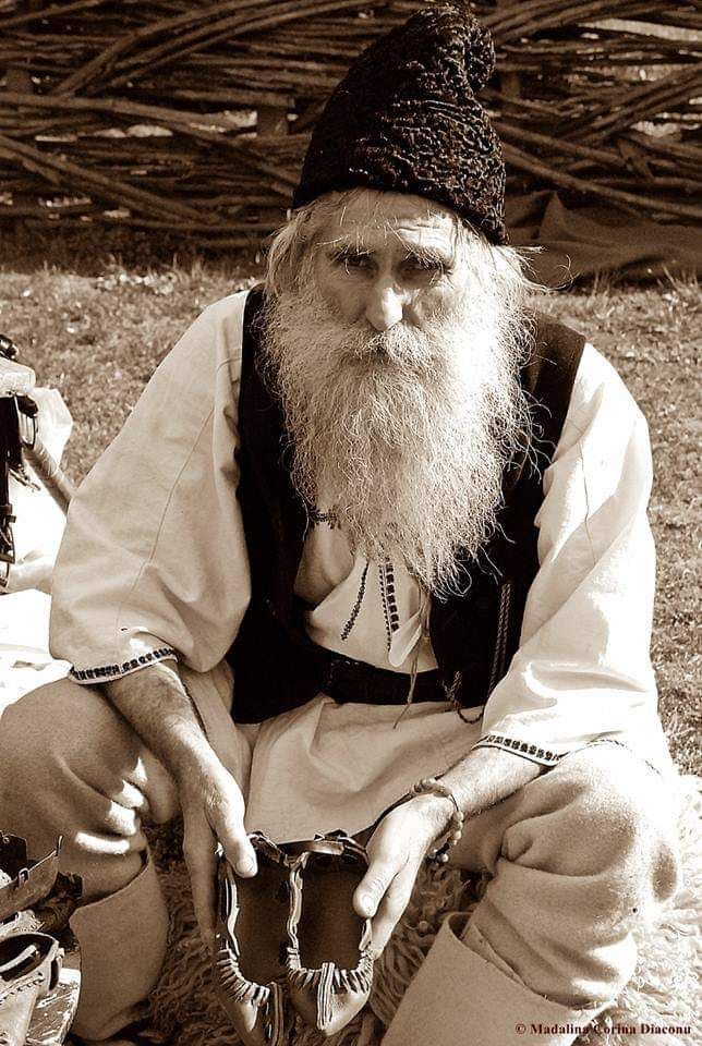 CE94F30B-FF98-424E-A5B7-A449509CD455