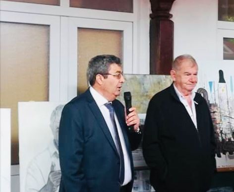 DDE19F73-4889-4E97-9D4C-2E0346188AEB