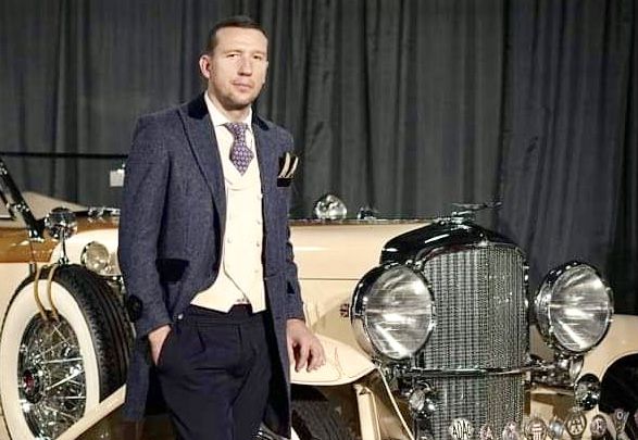 AE136A13-28E6-4EB9-83E1-201A00B356EC