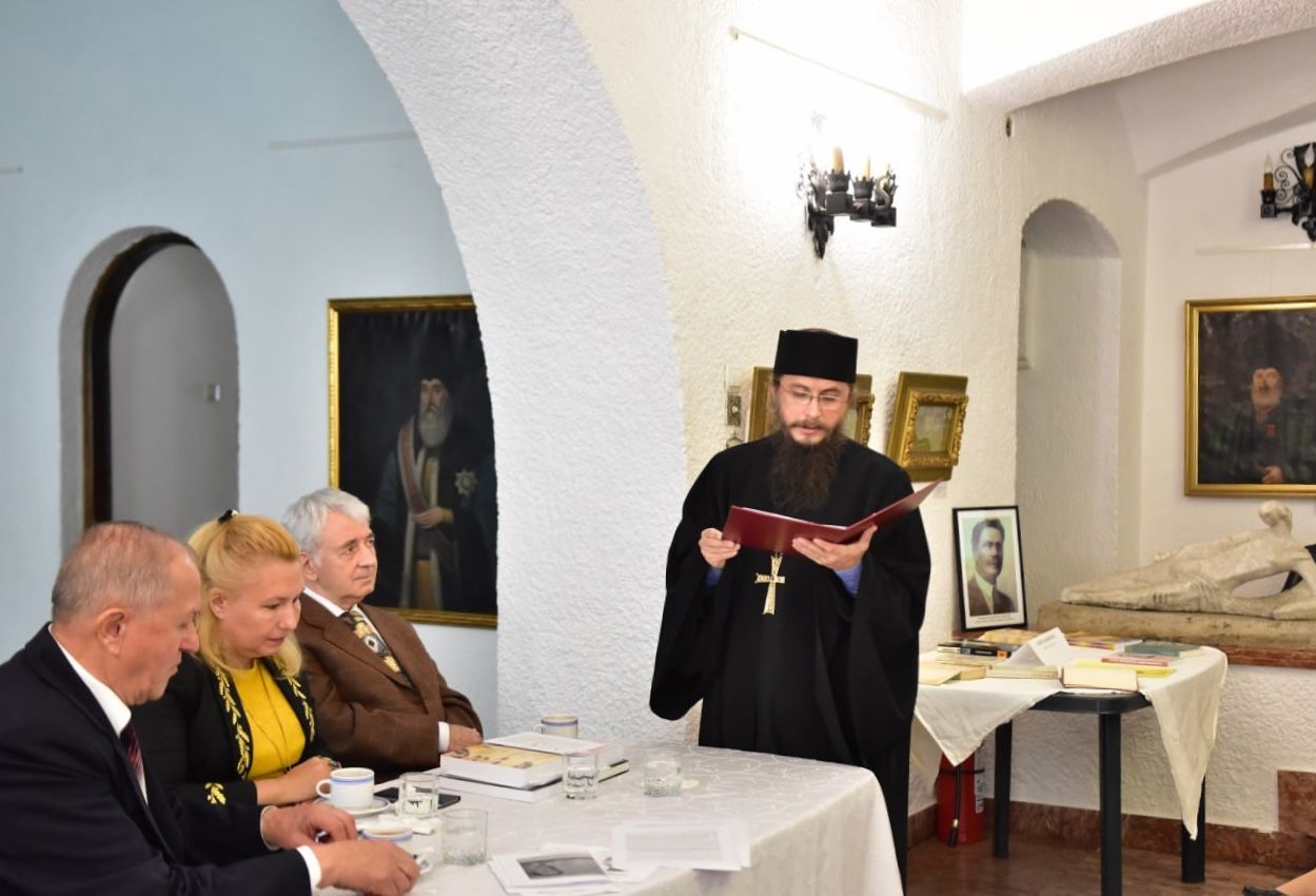 51FF8055-503D-4FA2-9A90-3506610E5C41