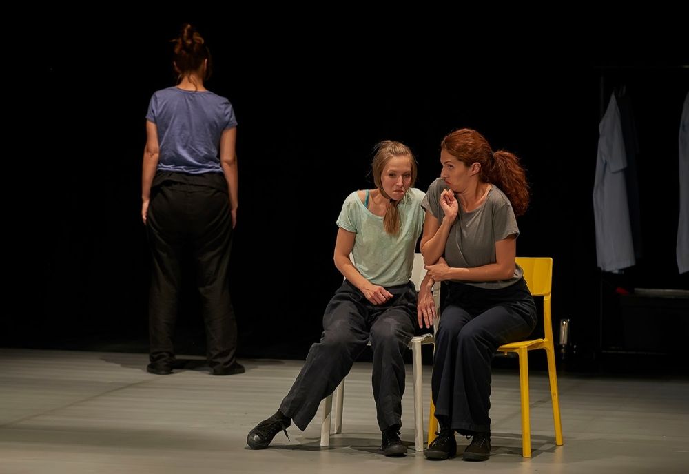 Un spectacol despre mame în turneu la Teatrul „Anton Pann”