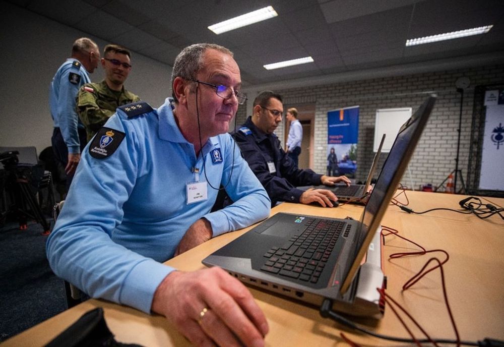 Un jandarm vâlcean la Haga !