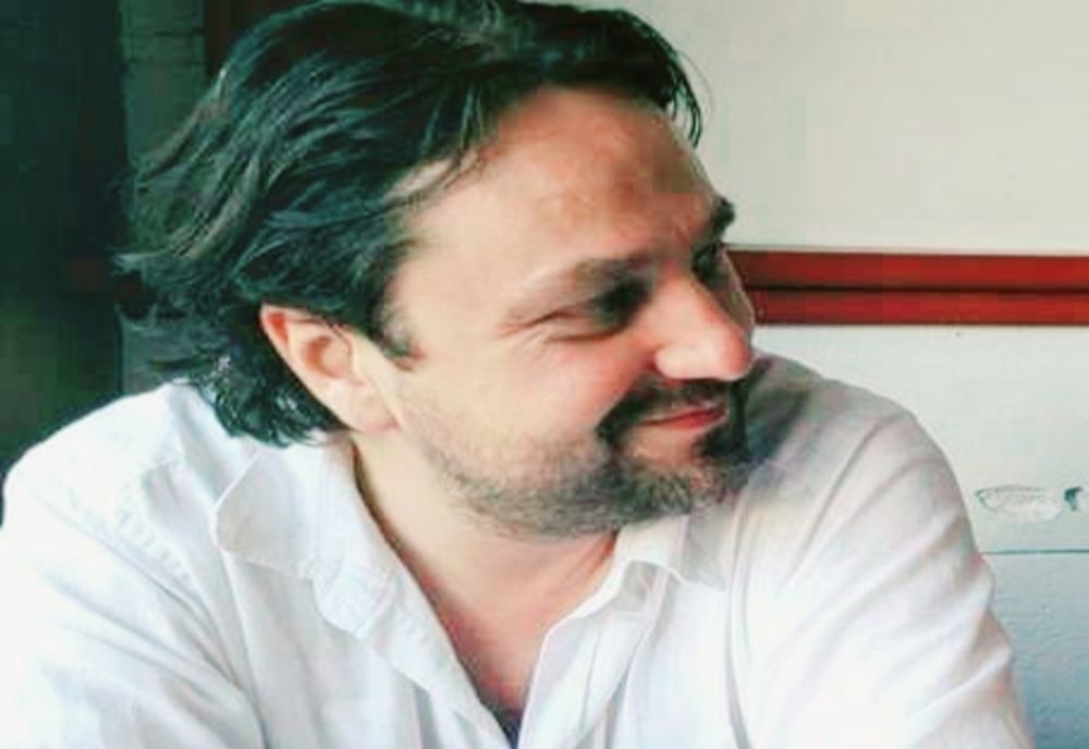 Mesaj din Los Angeles pentru tinerii vâlceni