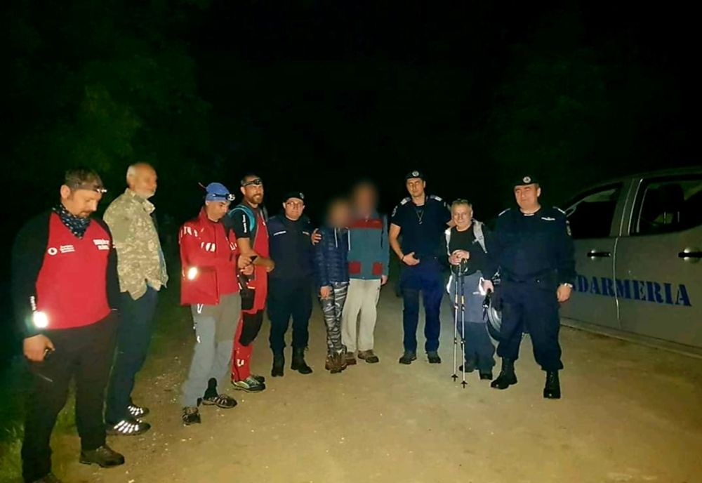 Atenție unde vă aventurați! Turiști rătăciți la Vâlcea