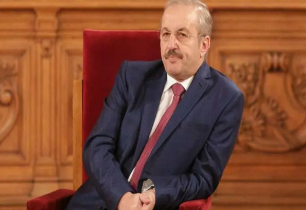 Vasile Dîncu recunoaște prietenia cu un fost șef SRI