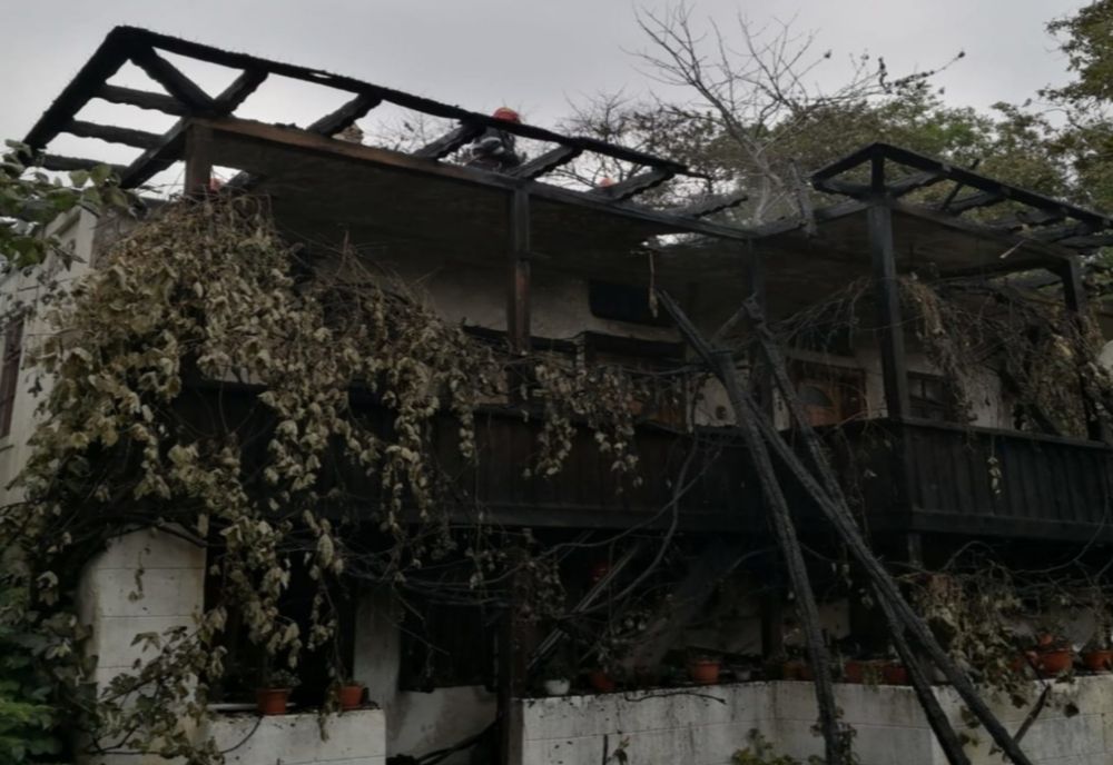 Incendiu în Costești, Vâlcea