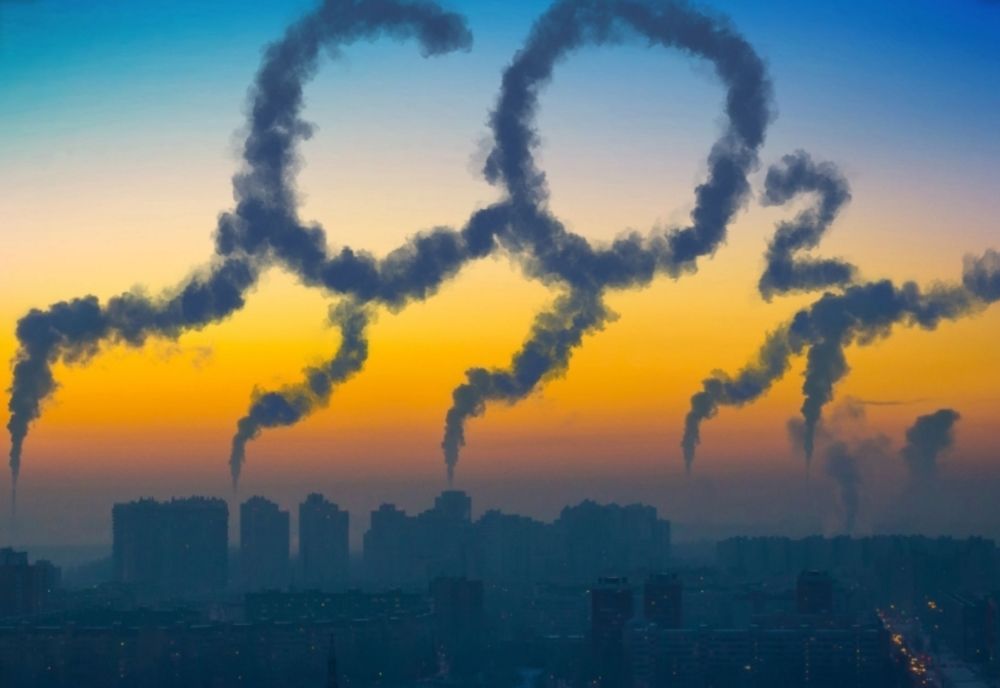 Râmnicul, pe lista zonelor cu poluare remanentă. Cine se va putea pensiona cu doi ani mai devreme