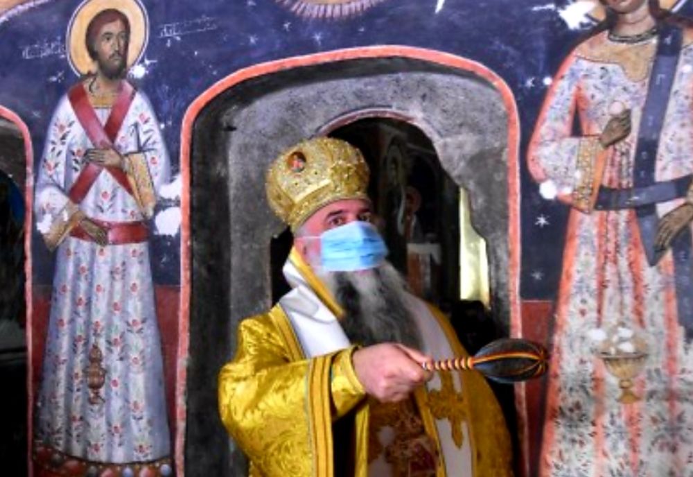 O biserică din Vâlcea, afectată de bombardamentele din cele două Războaie Mondiale, redeschisă cultului