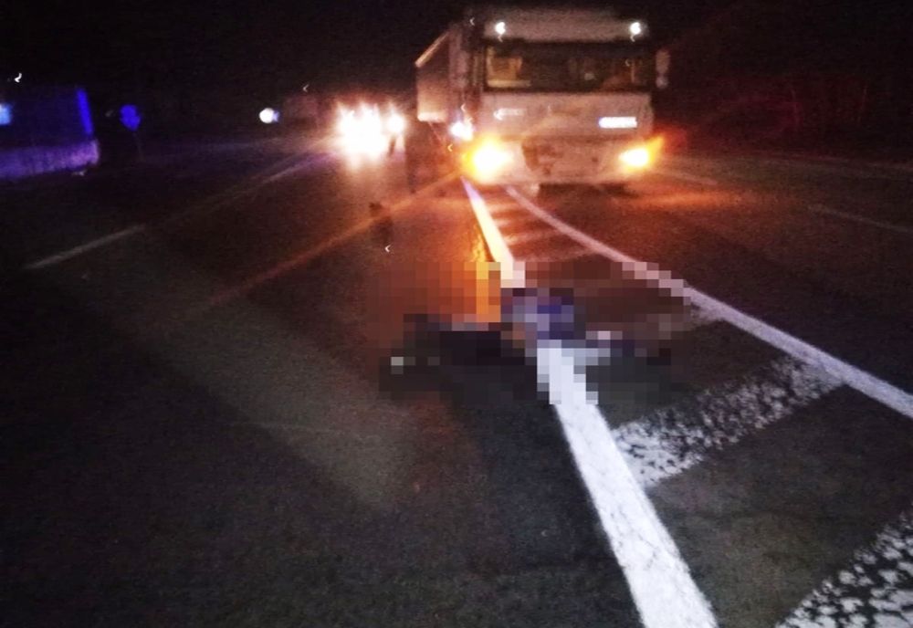 Un bărbat din Vâlcea, spulberat de TIR-ul condus de un bărbat din Olt