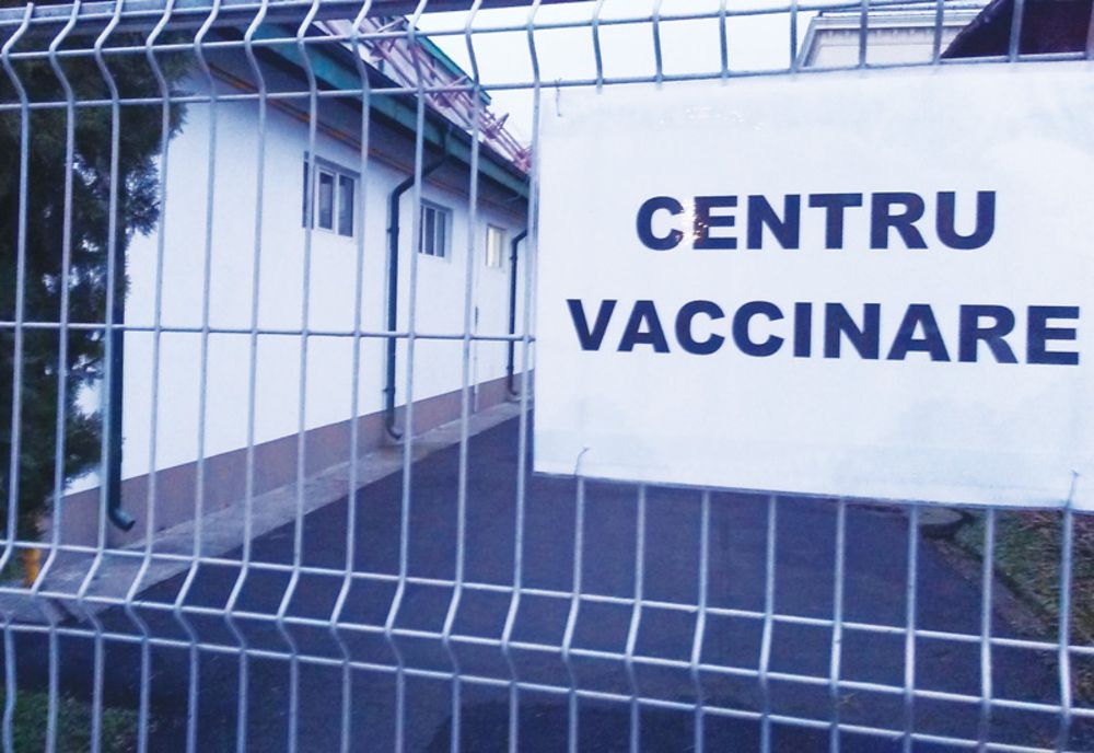 Noi centre de vaccinare comunitare vor fi deschise marți în judeţul Vâlcea