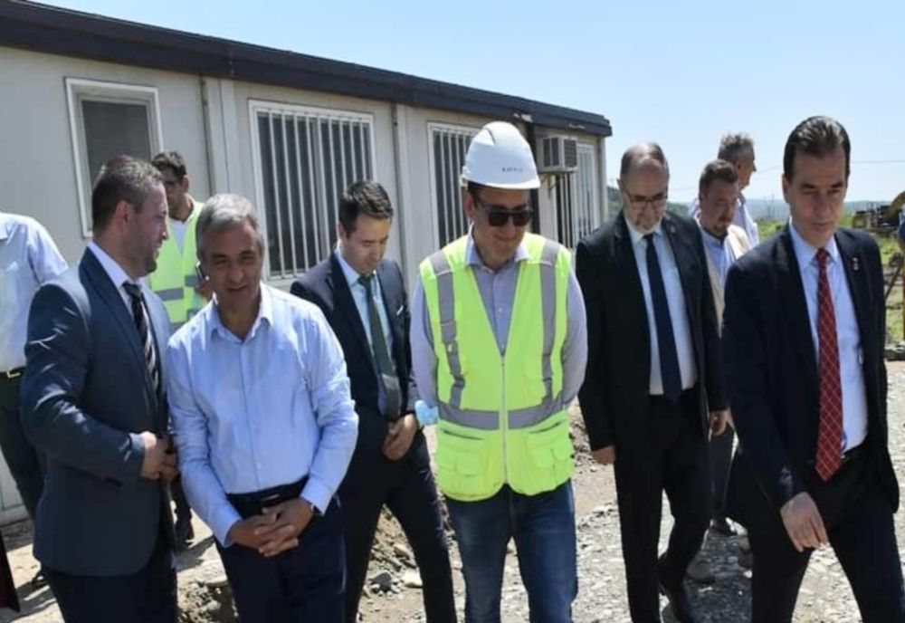 Ludovic Orban prezent astăzi pe șantierul tronsonului de autostradă Pitești- Curtea de Argeș