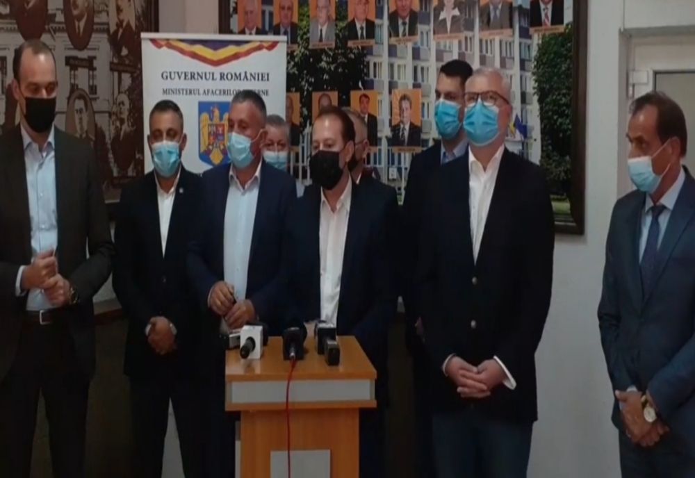 Premierul: Conectarea orașului Râmnicu Vâlcea de autostrada Sibiu-Piteşti se va face prin drum expres