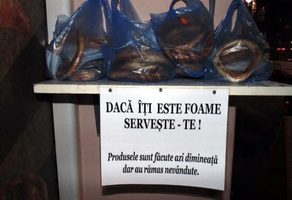 Dacă îţi este foame, servește-te!