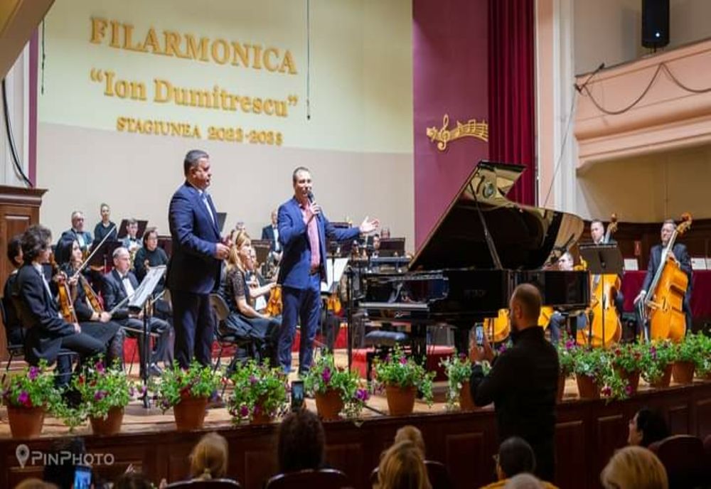  Festivalul „Tinere Talente” și inaugurarea unui pian unic în România