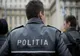 Polițist lovit cu cătușele de cel pe care voia să îl încătușeze